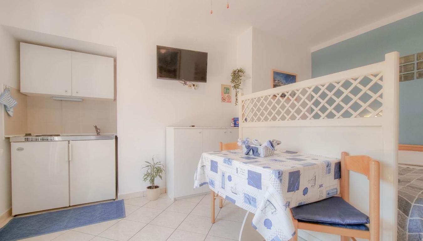 شقة Alma One Novigrad Istria المظهر الخارجي الصورة